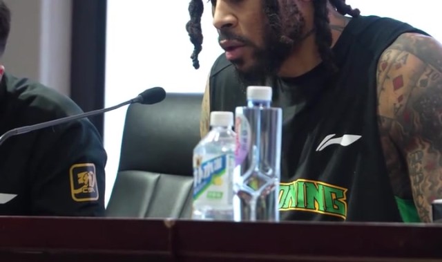 莫兰德：杨鸣指导安排了非常好的战术部署 我们没有执行好